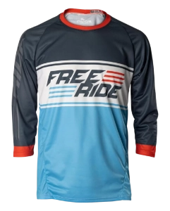 THREE-QUARTER SLEEVE